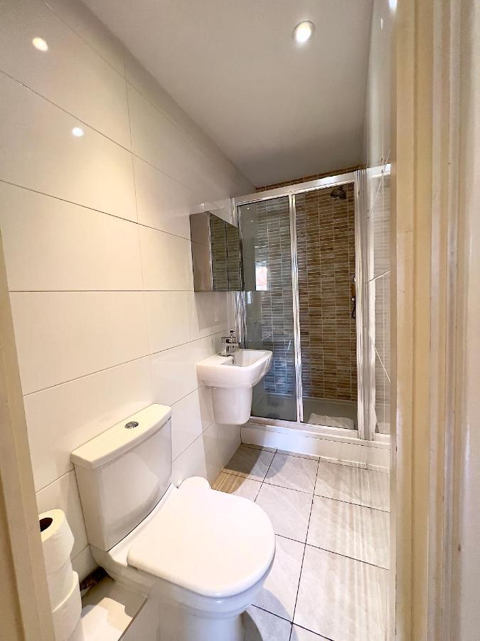 2 Bedroom Apartment In Westminster Londres Exterior foto
